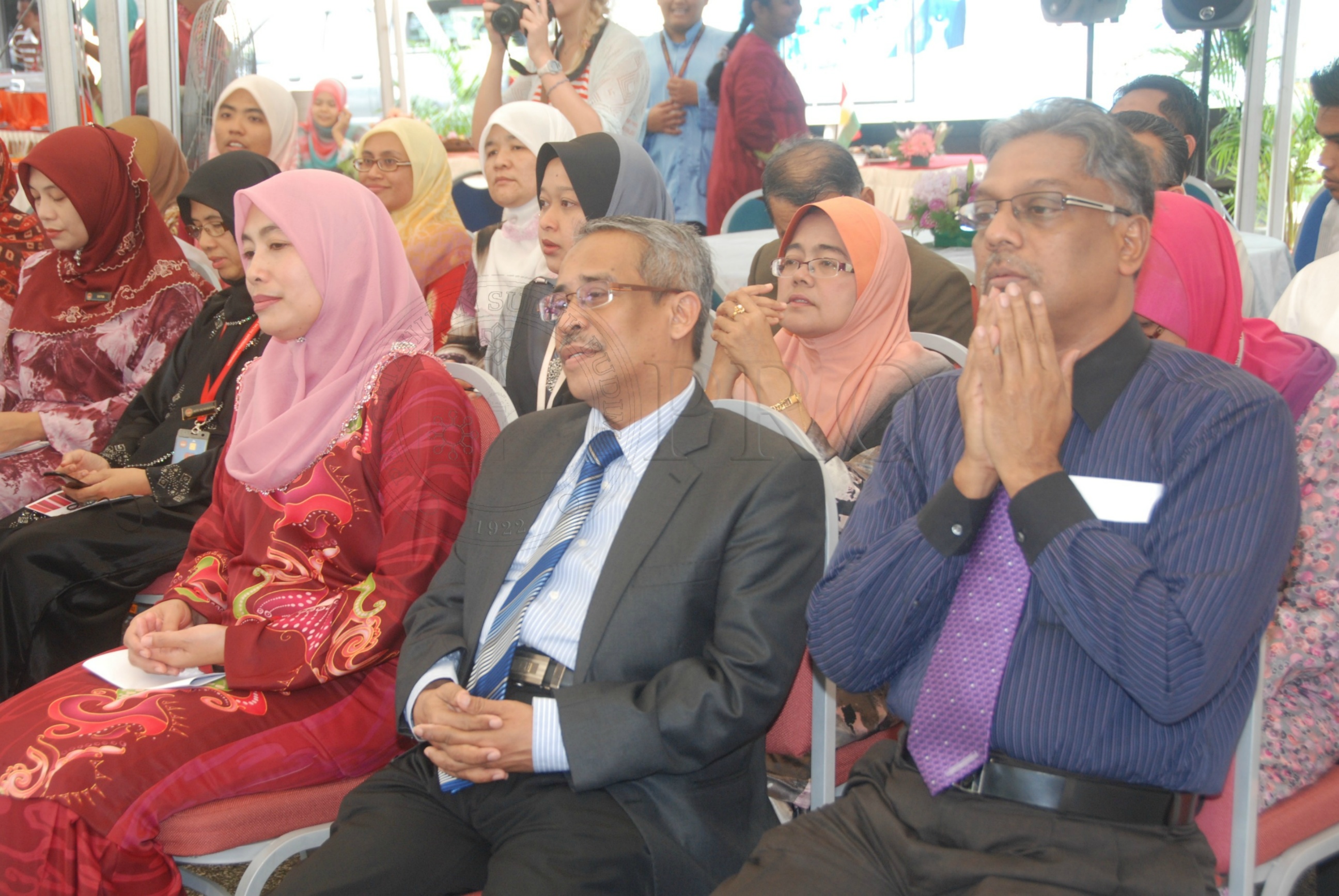 PRO 12 136 food DSC 9181